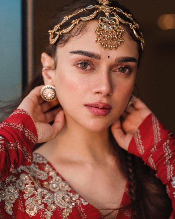 aditiraohydari 5